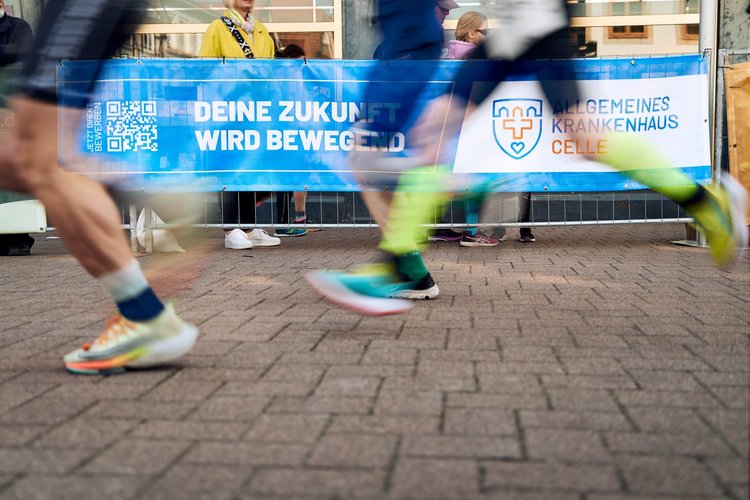 AKH Celle läuft: Starker Teamgeist beim 42. Celler Wasa-Lauf