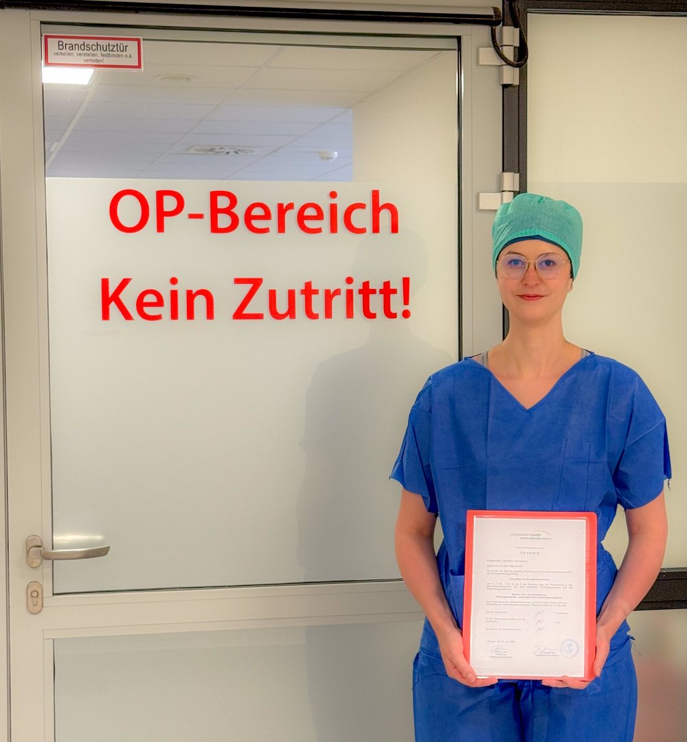 Bild: Fachweiterbildung stärkt Kompetenz im Operationsdienst am AKH Celle