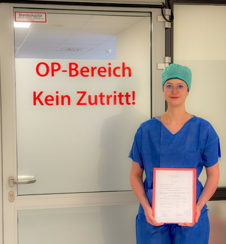Fachweiterbildung stärkt Kompetenz im Operationsdienst am AKH Celle