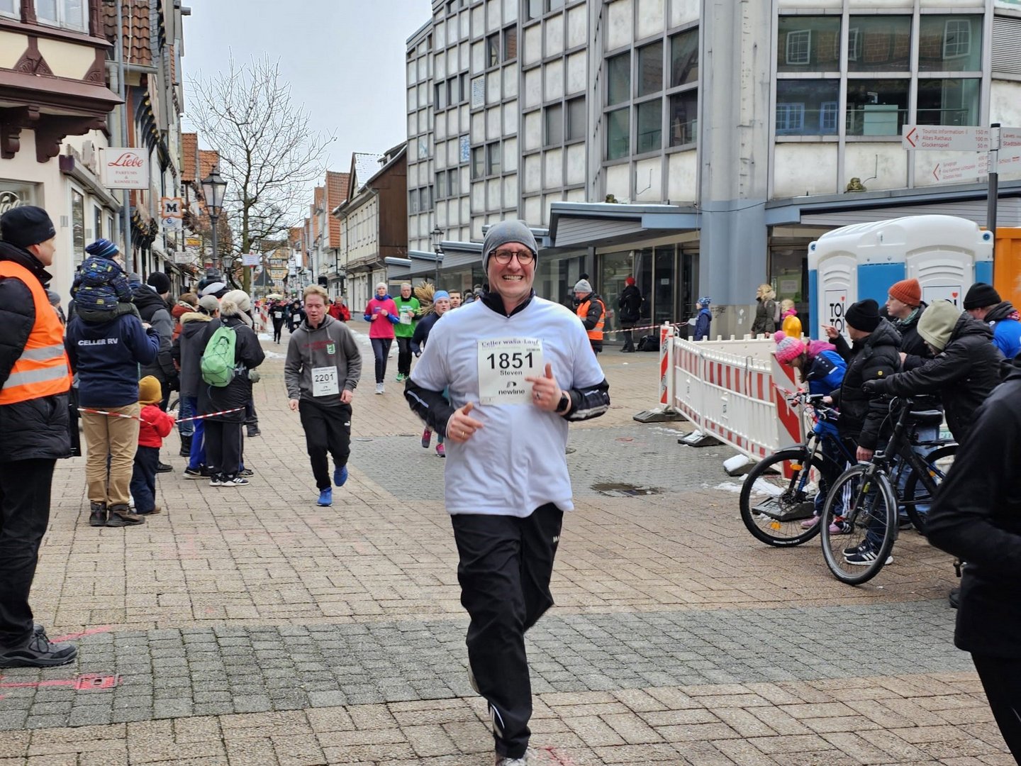 Mitarbeiter des AKH Celle beim WASA-Lauf